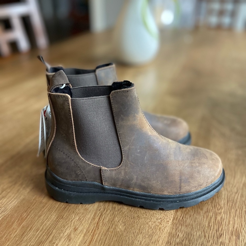 Zara Leather Boots. Size 2